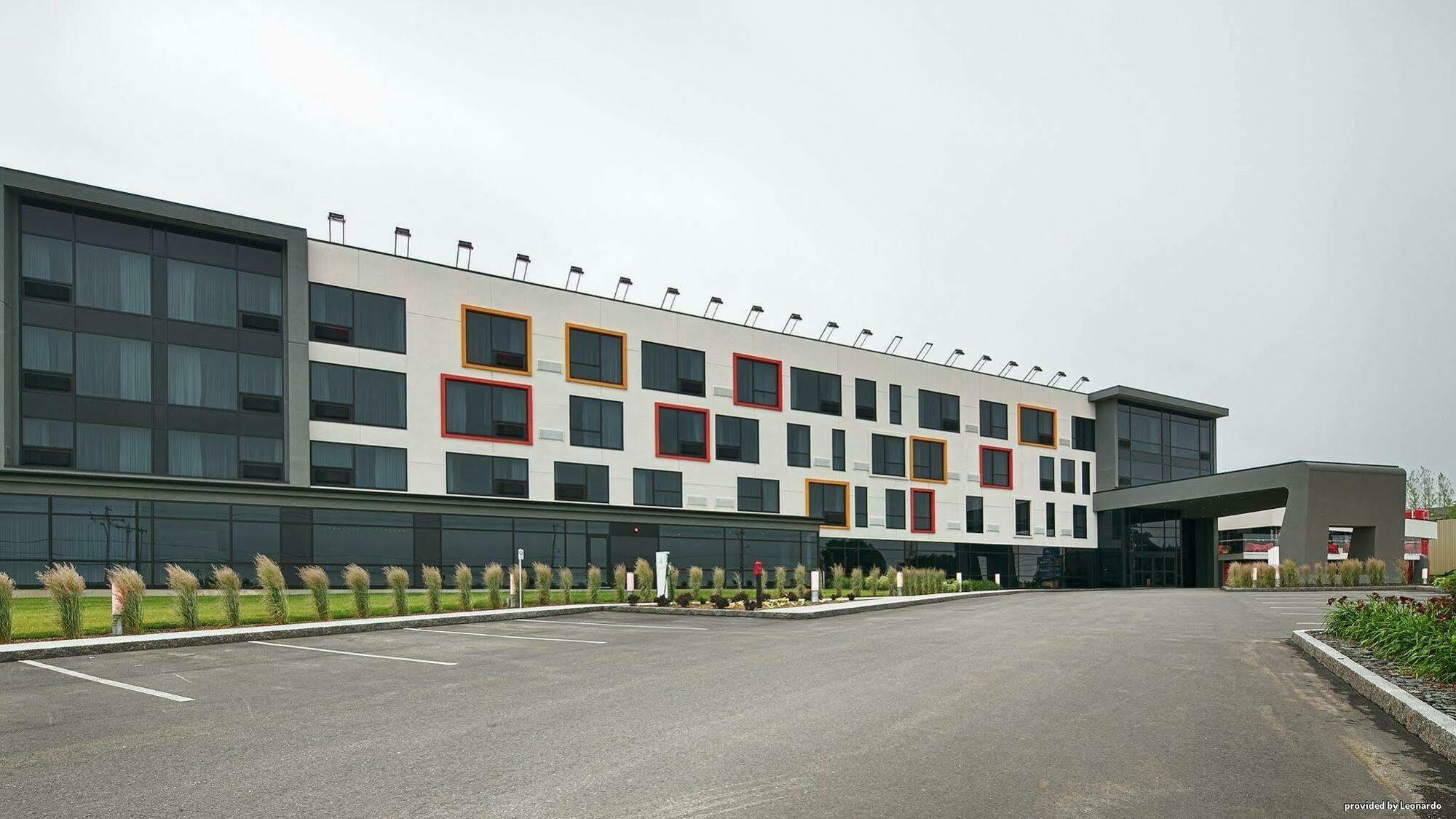 Hotel Levesque Rivière-du-Loup Exteriör bild